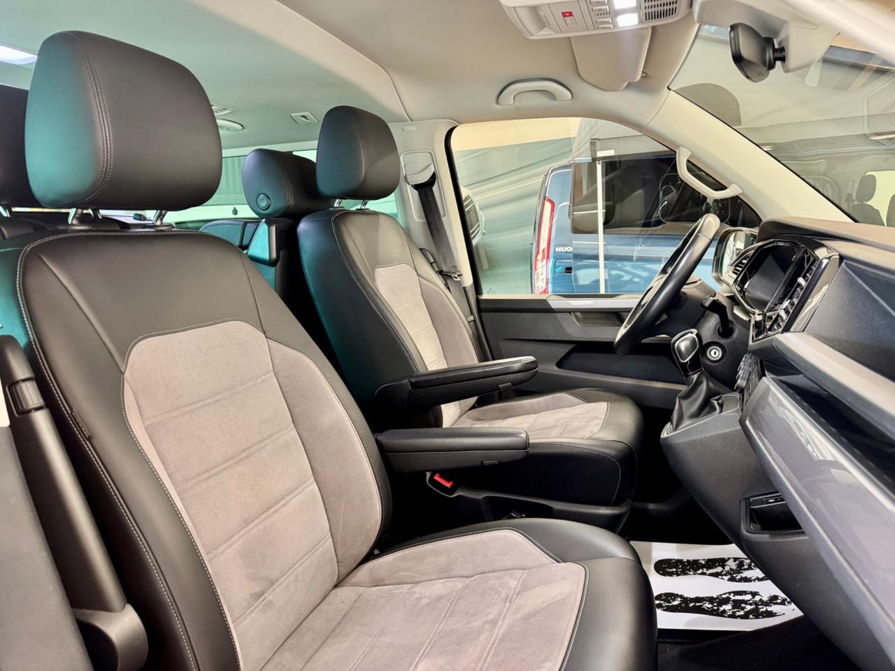 Volkswagen Multivan 2.0 TDI 199CV DSG 4Motion Highline
