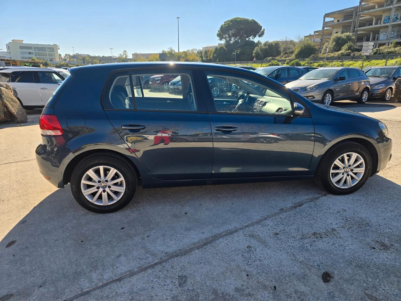 Volkswagen Golf 1.6 TDI DPF 5p. Comfortline