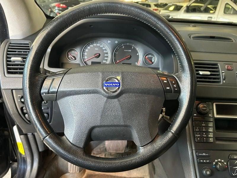 Volvo XC90 XC90 2.4 D5 185 CV AWD EXECUTIVE