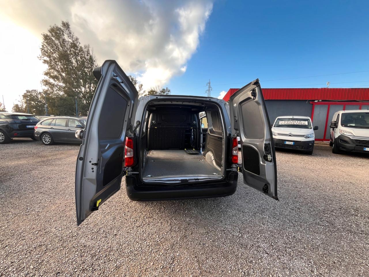 CITROËN BERLINGO XL CLUB 1.5 BLUEHDI 130 CV - FURGONE