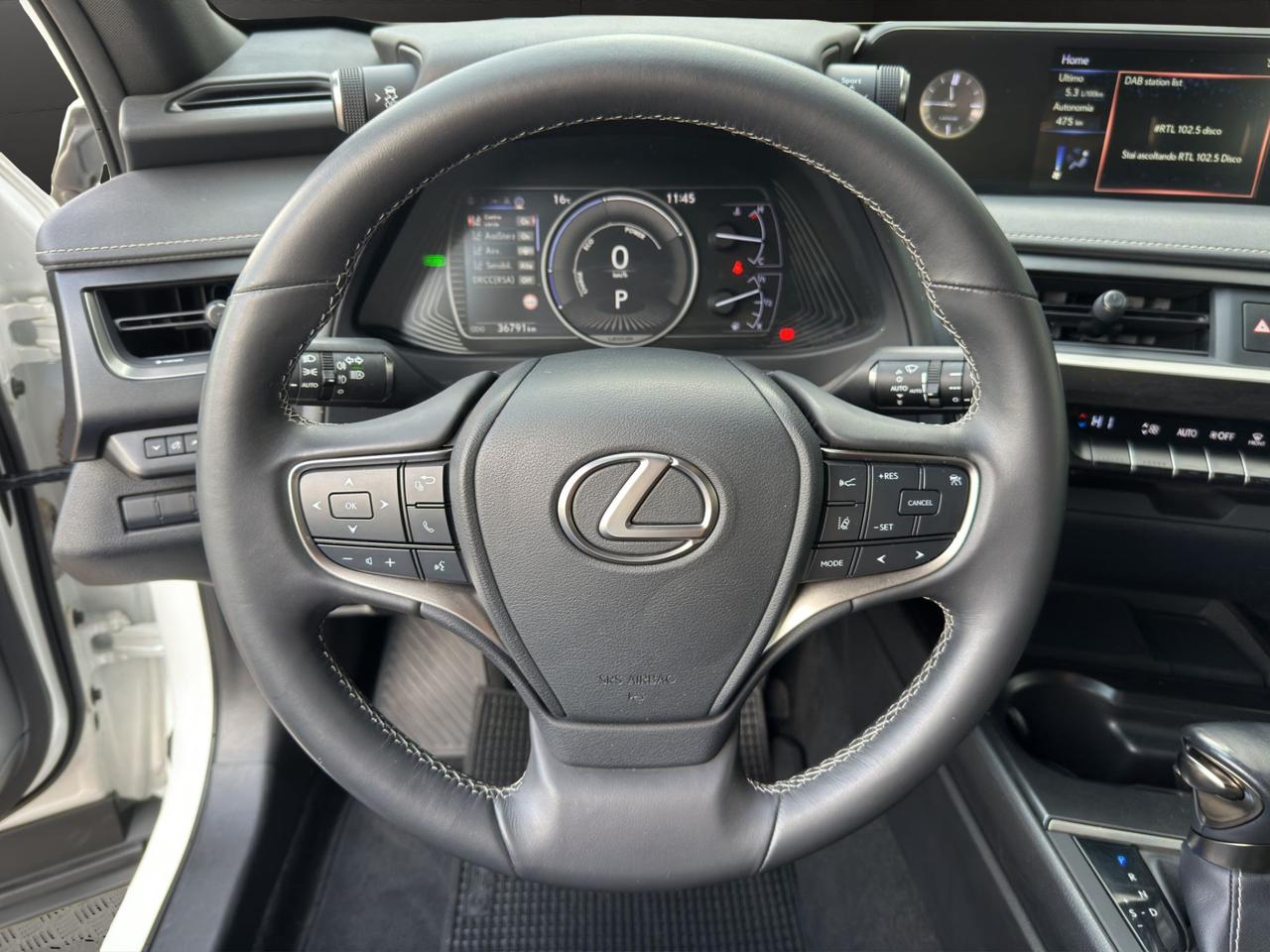 Lexus UX 250h 2.0 Executive 2wd cvt my20
