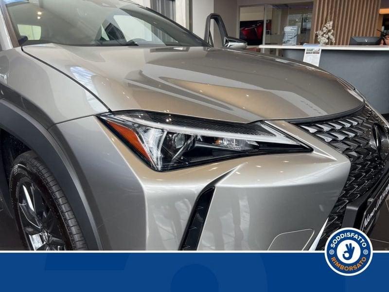 Lexus UX UX250H 2.0H ECVT 2WD URB MY23