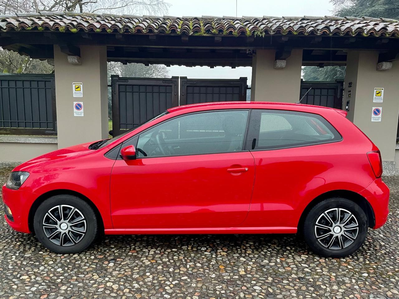 Volkswagen Polo 1.0 MPI *SOLO 79900 KM*