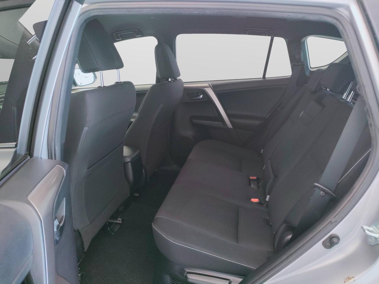 TOYOTA Rav4 IV 2016 - Rav4 2.5 vvt-i h Dynamic+ 4wd e-cvt