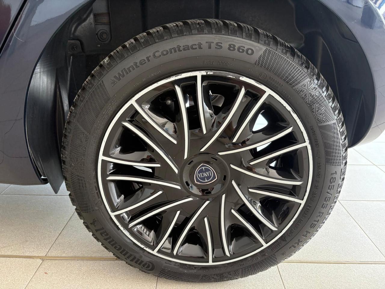 Lancia Ypsilon LANCIA YPSILON 1.0 HYBRID GOLD S