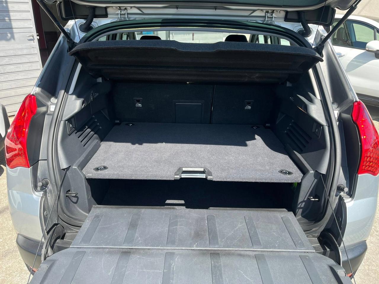Peugeot 3008 1.6 HDi 110CV Tecno