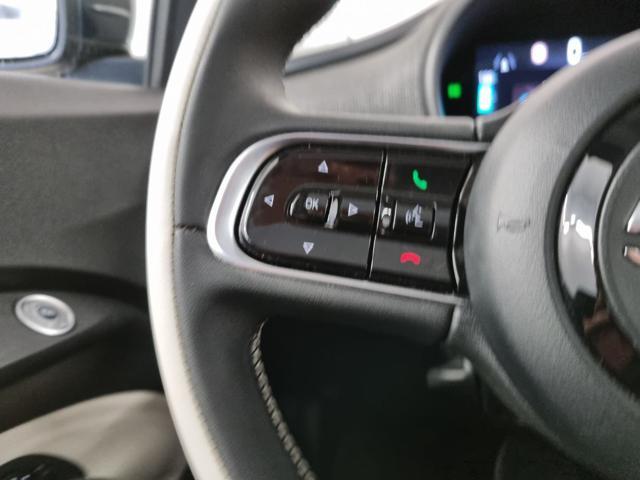 FIAT 500e Berlina 42 kWh La Prima