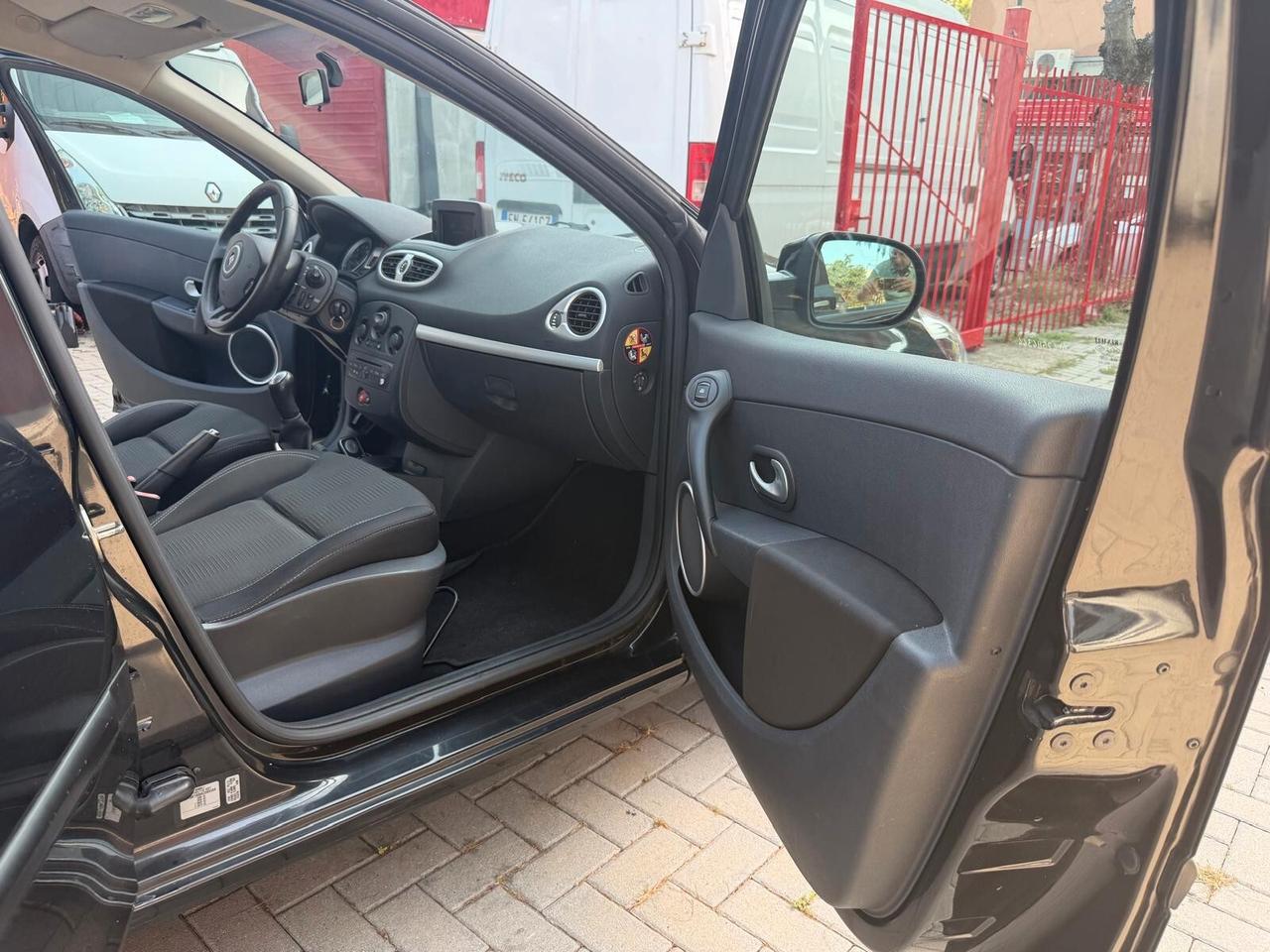 Renault Clio 1.2 16V TCE 100CV 5 porte Luxe