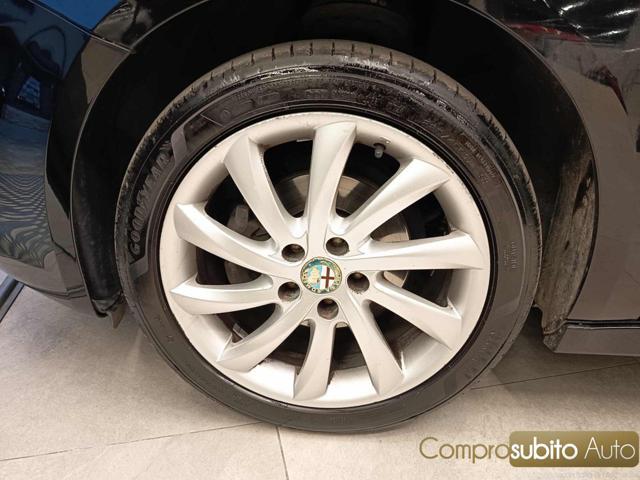 ALFA ROMEO Giulietta 1.6 JTDm-2 105 CV Distinctive