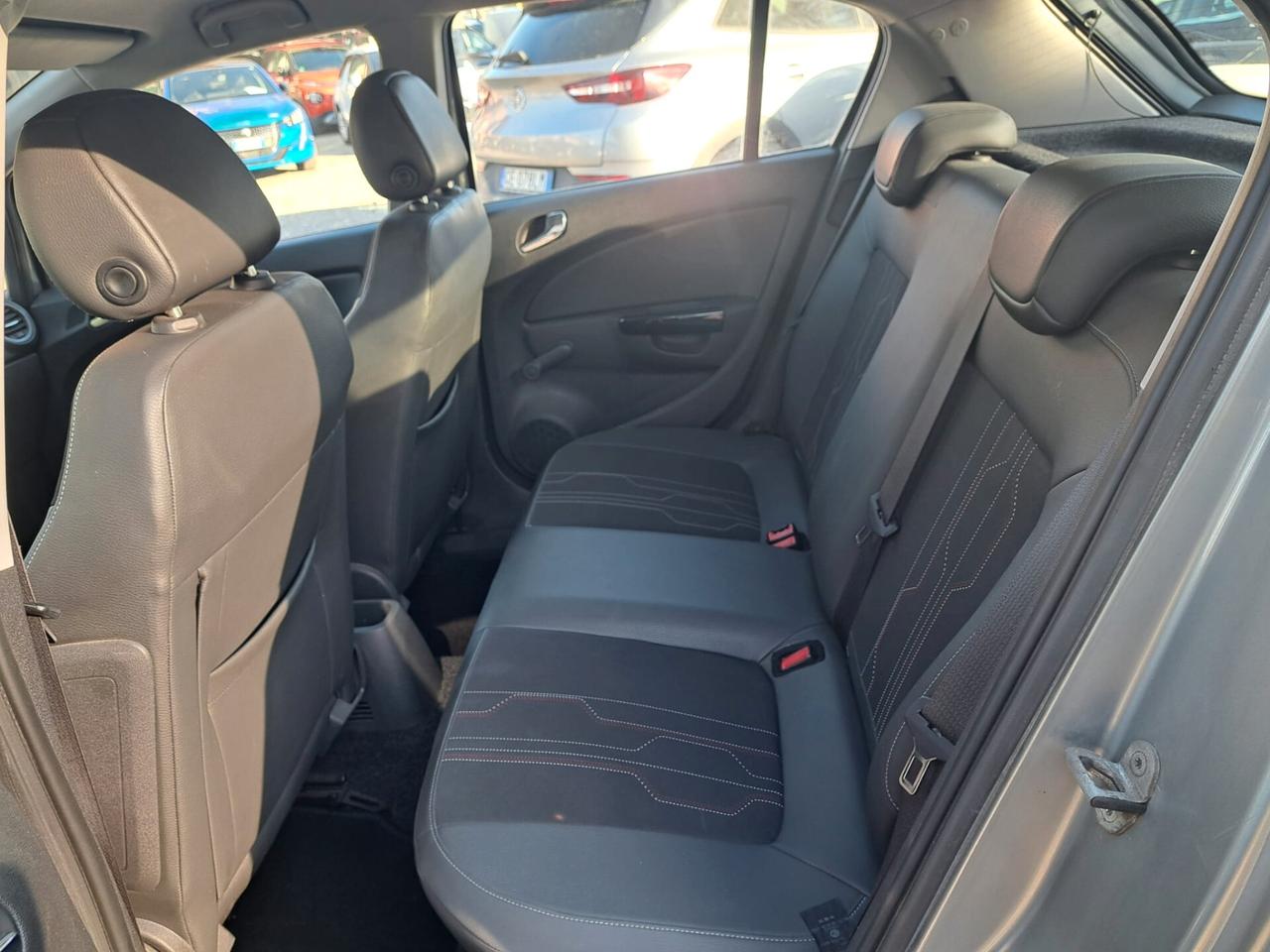 Opel Corsa 1.2 5 porte Elective