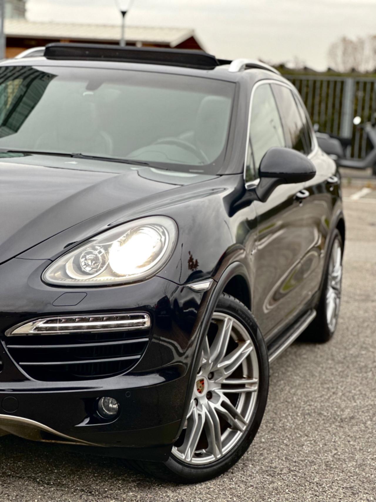 Porsche Cayenne 3.0 Diesel LOOK TURBO