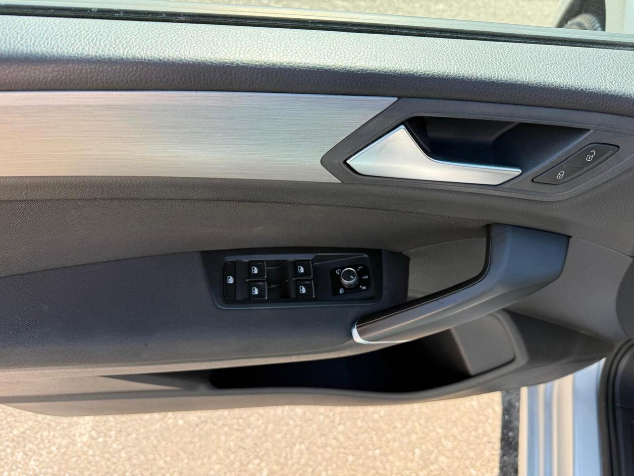 Volkswagen Touran 2.0 TDI 150 CV SCR Highline BlueMotion Technology