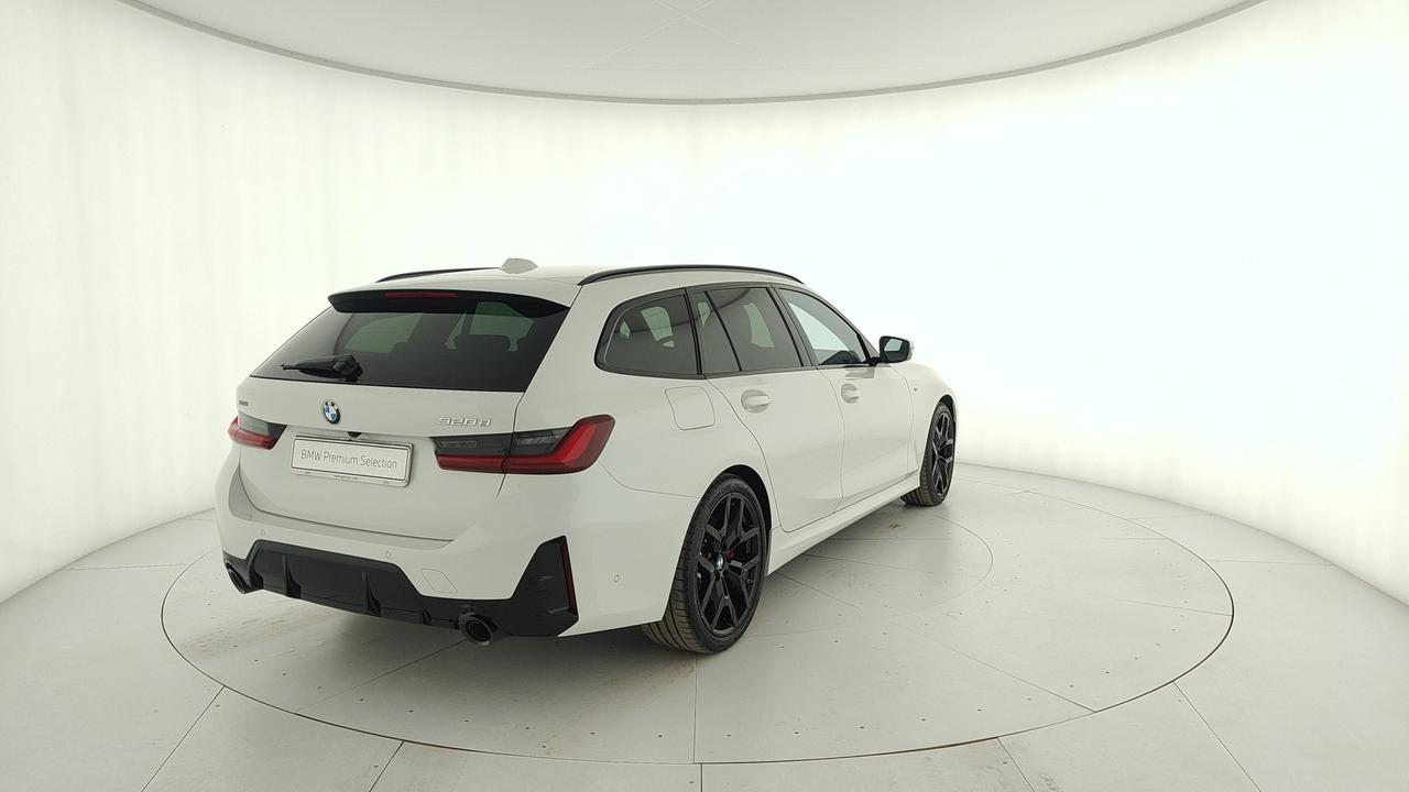 BMW Serie 3 G21 2022 Touring - 320d Touring mhev 48V xdrive MSport Pro auto