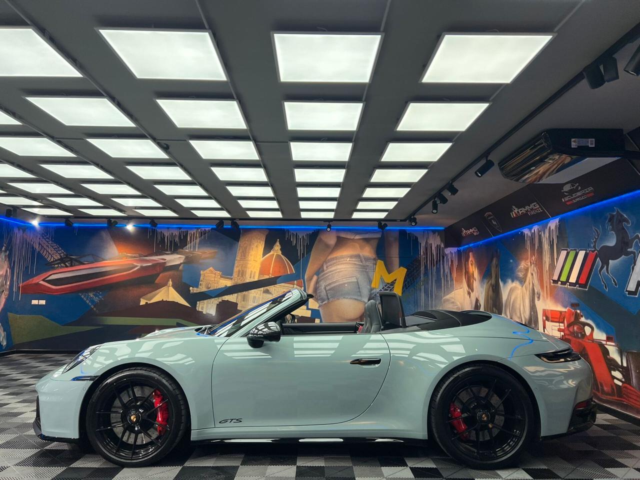Porsche 992 Cabrio 3.0 Carrera 4 GTS auto (992)