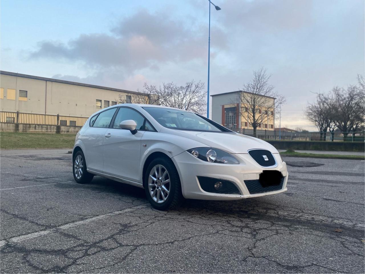 Seat Leon 1.6 TDI CR DPF euro5 neopatentati