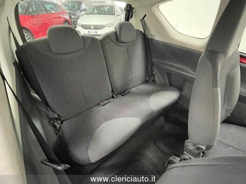 Peugeot 107 1.0 68CV 3p. Sweet Years