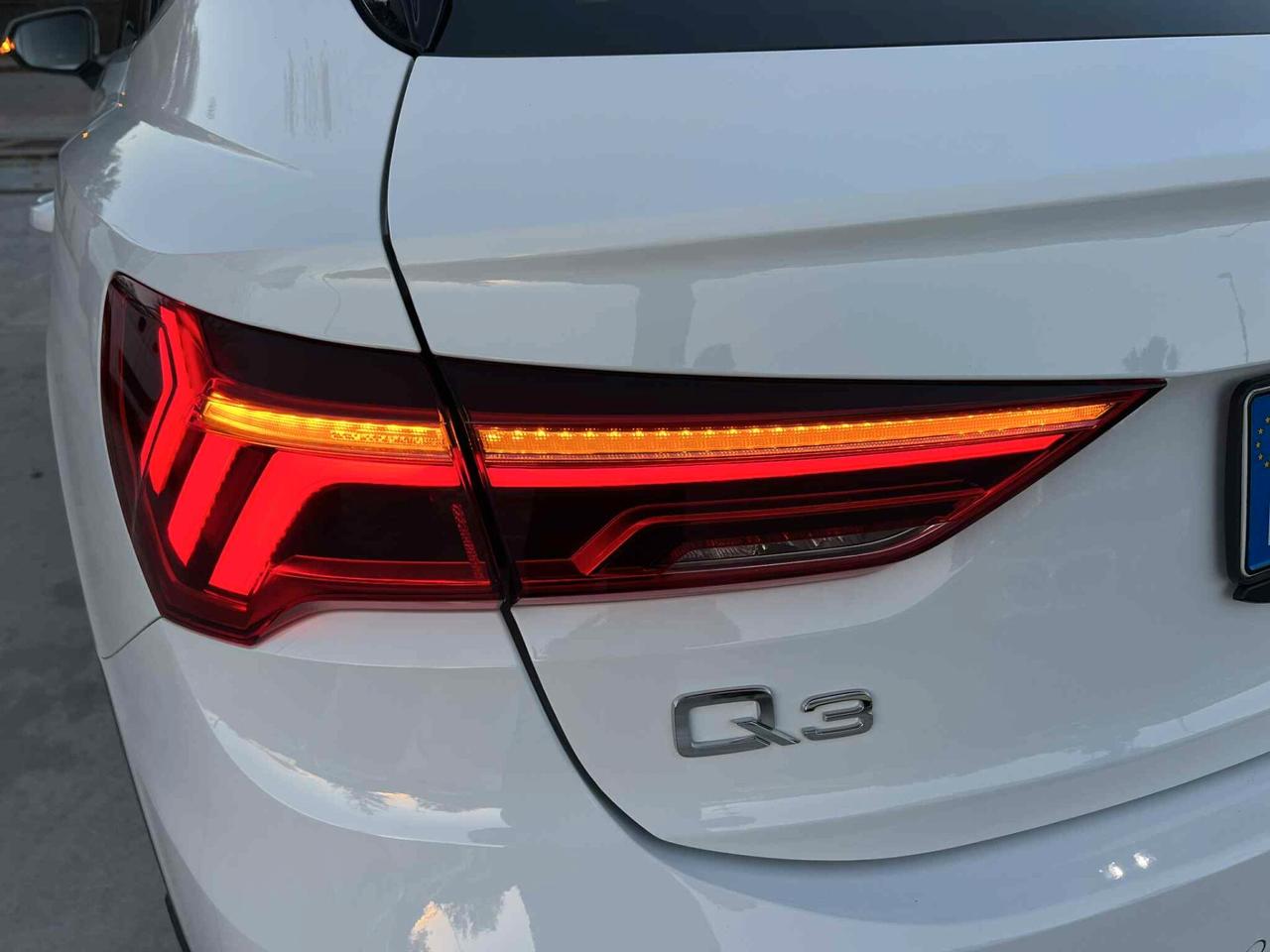 Audi Q3 SPB 2.0 TDI 150CV -PALETTE-LUCI SOFFUSE-