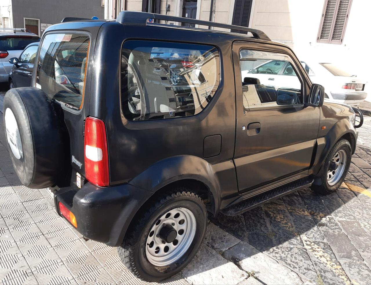 Suzuki Jimny 1.3i 4WD JLX CLIMA