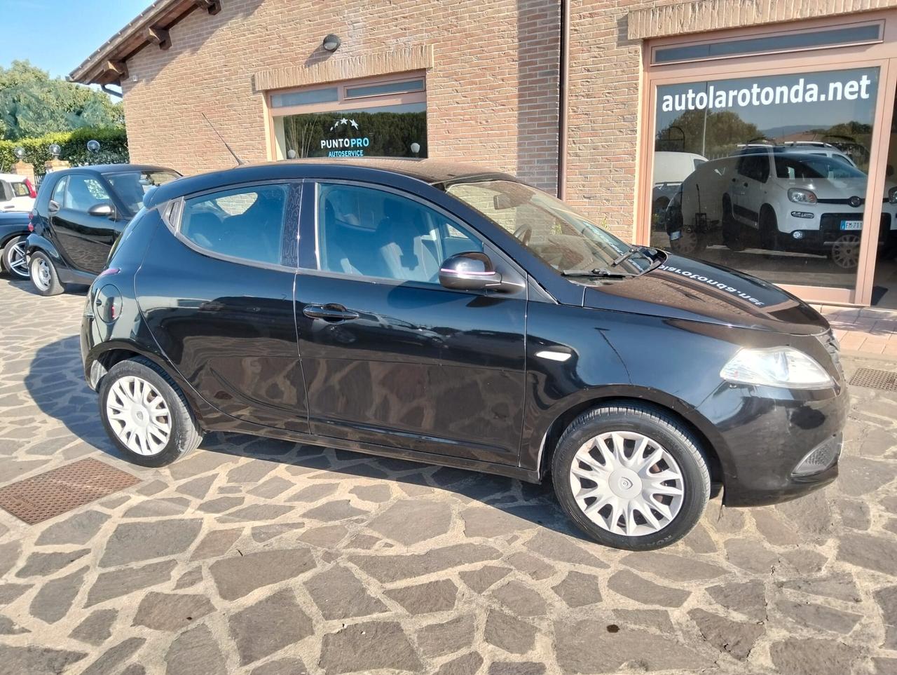 Lancia Ypsilon 1.2 69 CV 5 porte GPL Ecochic Elefantino
