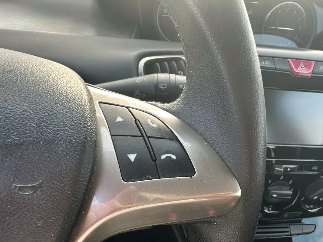 Lancia Ypsilon 1.2 Platinum ecochic Gpl 69cv my16
