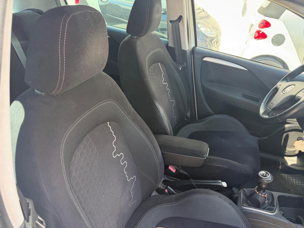 Fiat Punto 1.3 MJT II 75 CV 5 porte Lounge