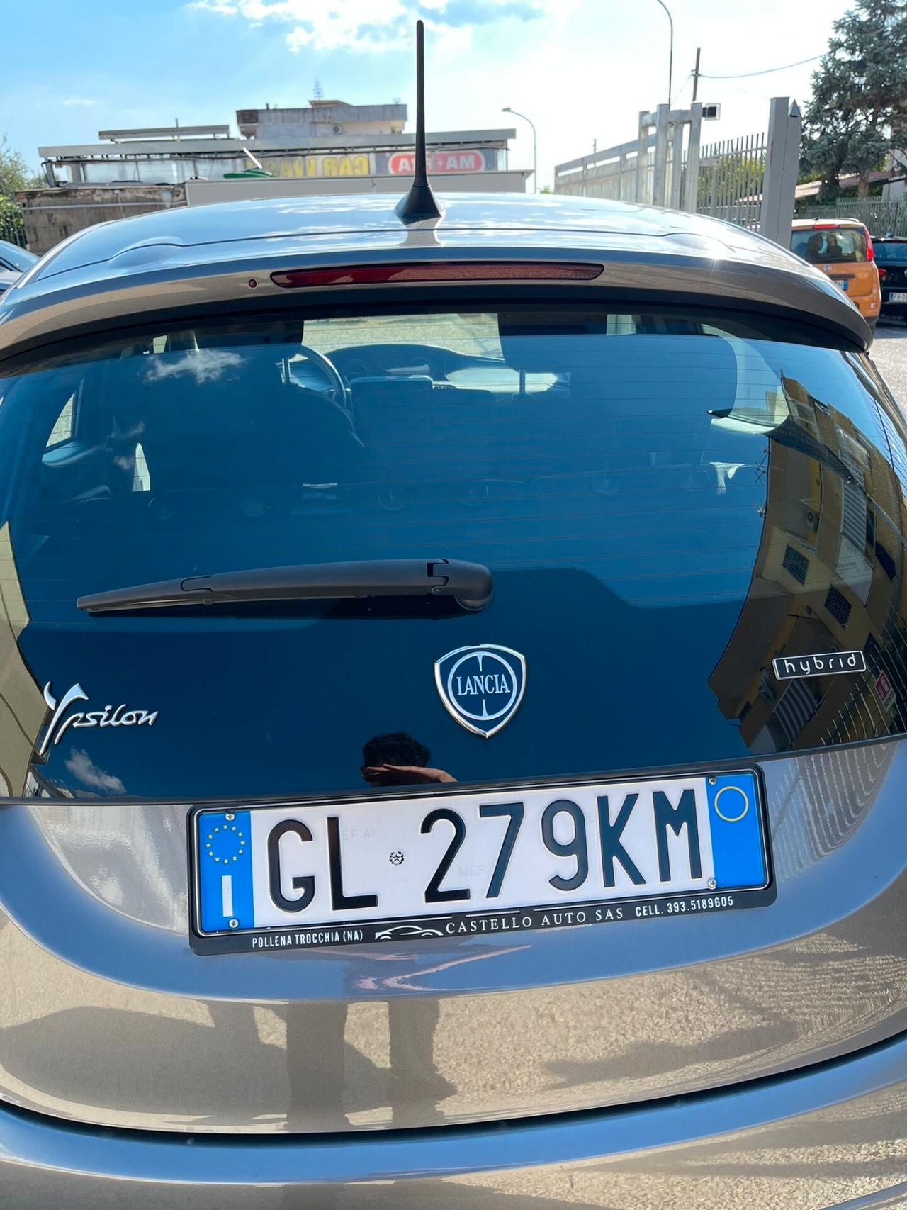 Lancia Ypsilon 1.0 FireFly 5 porte S&S Hybrid Gold Plus