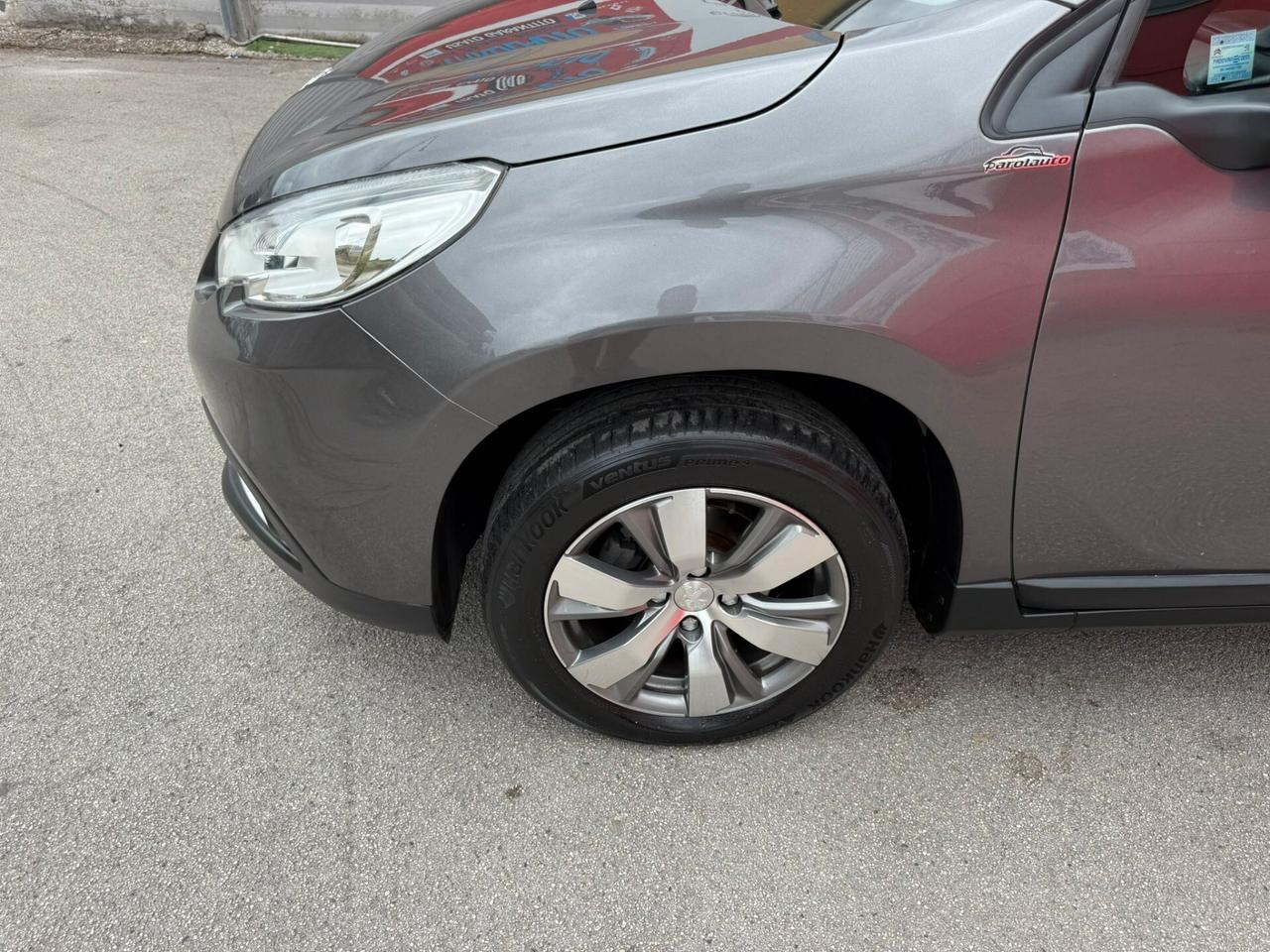 Peugeot 2008 1.6 e-HDi 92cv Urban Cross - 2014