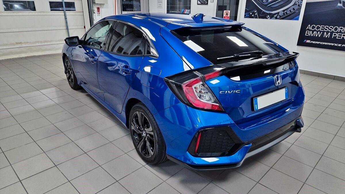 Honda Civic 1.0T 5 porte Executive Premium