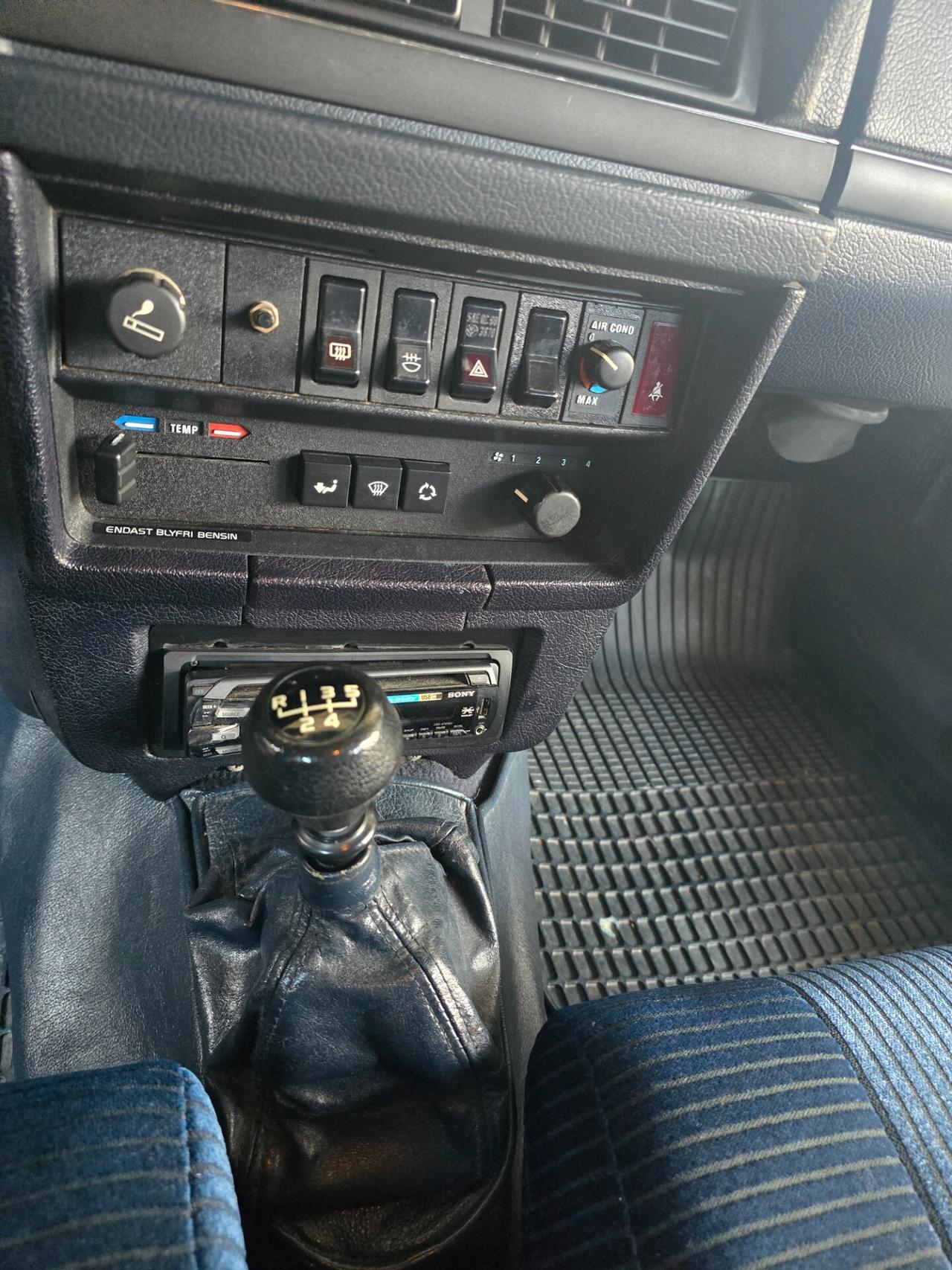 Volvo 240 GLE