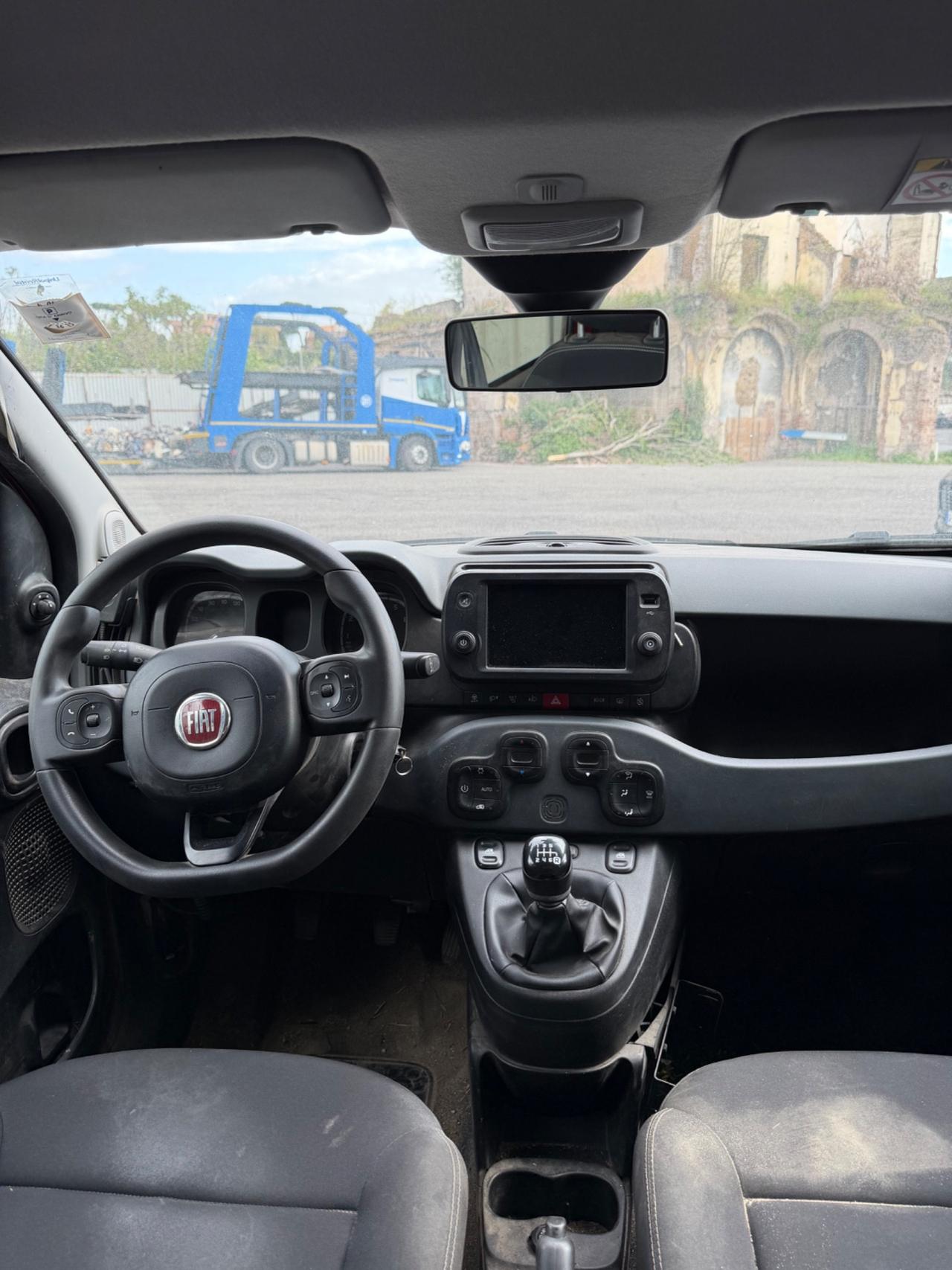 Fiat Panda Cross 1.0 Hybrid SINISTRATA