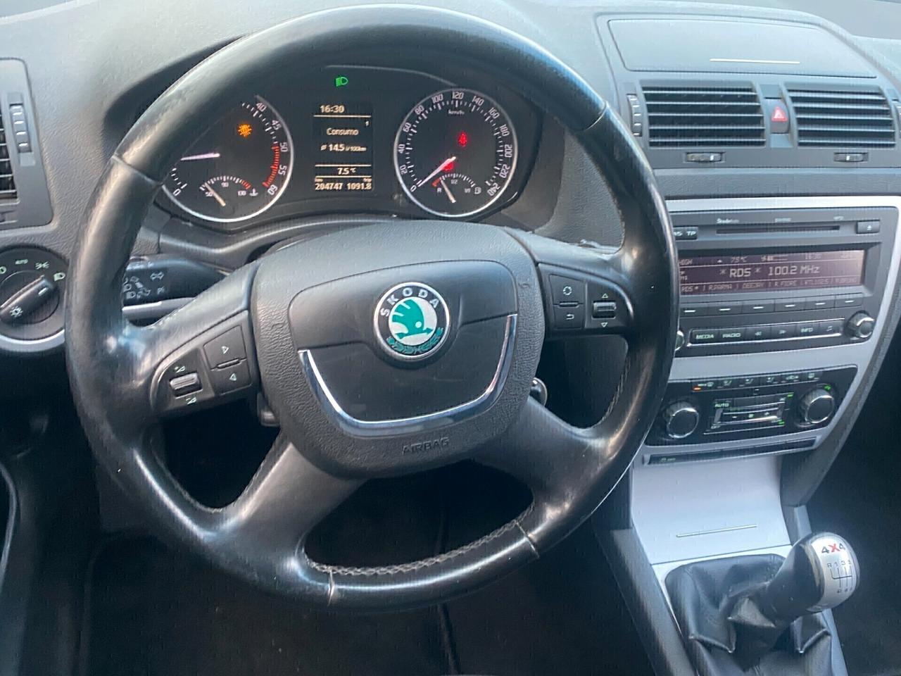 Skoda Octavia 1.6 TDI - 105CV - 4x4