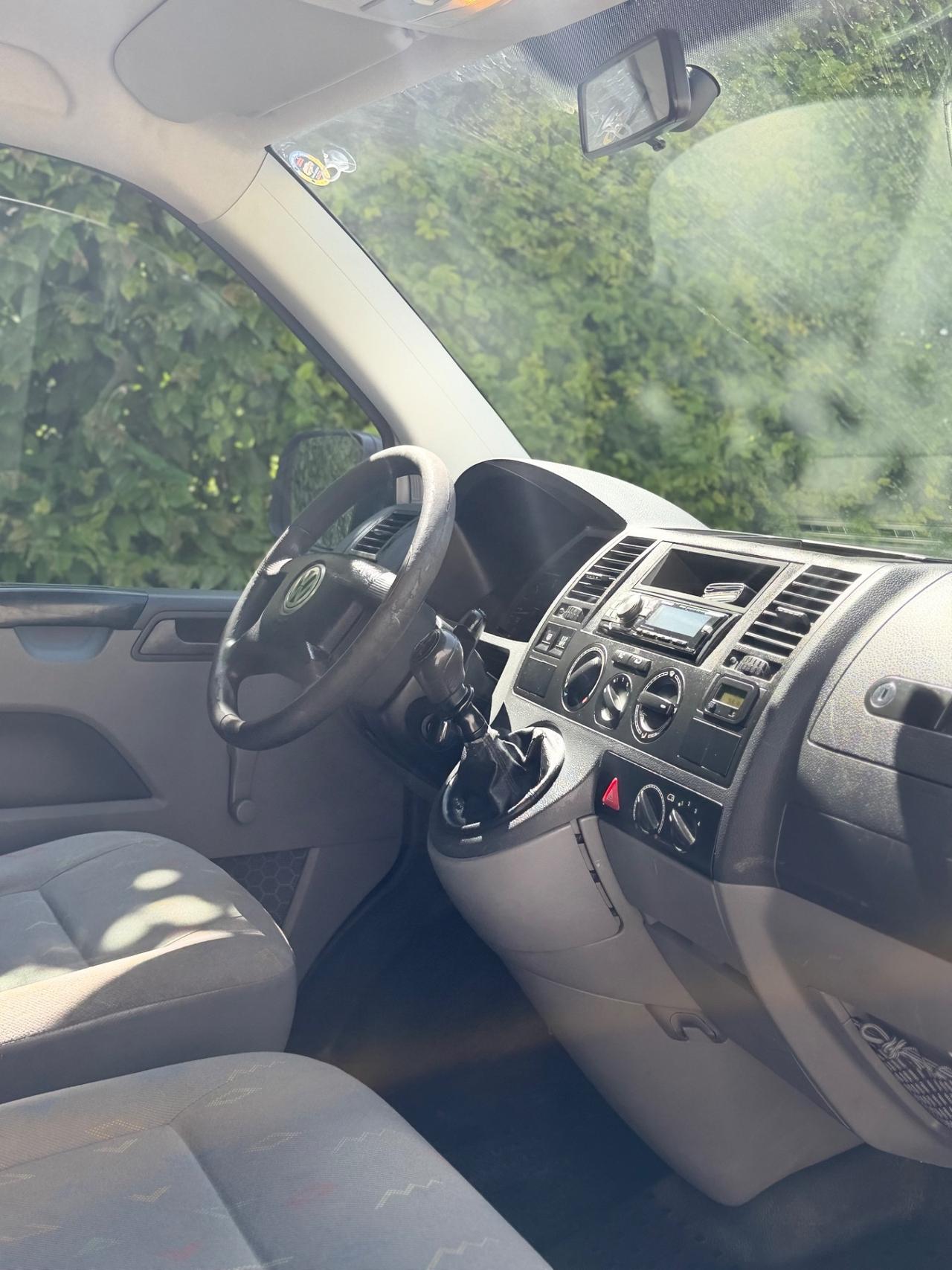 Volkswagen Transporter 2.5 TDI/130CV EURO 4 GANCIO TRAINO