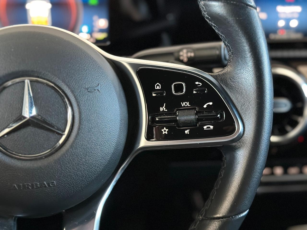 Mercedes-Benz A 250 e PHEV Sport auto