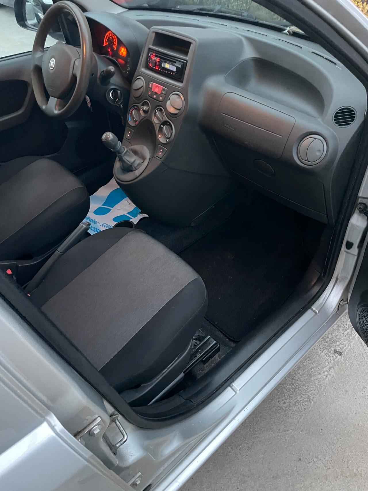 Fiat Panda 1.2 Emotion DISTRIBUZ + TAGLIANDO NEOPATENTATI