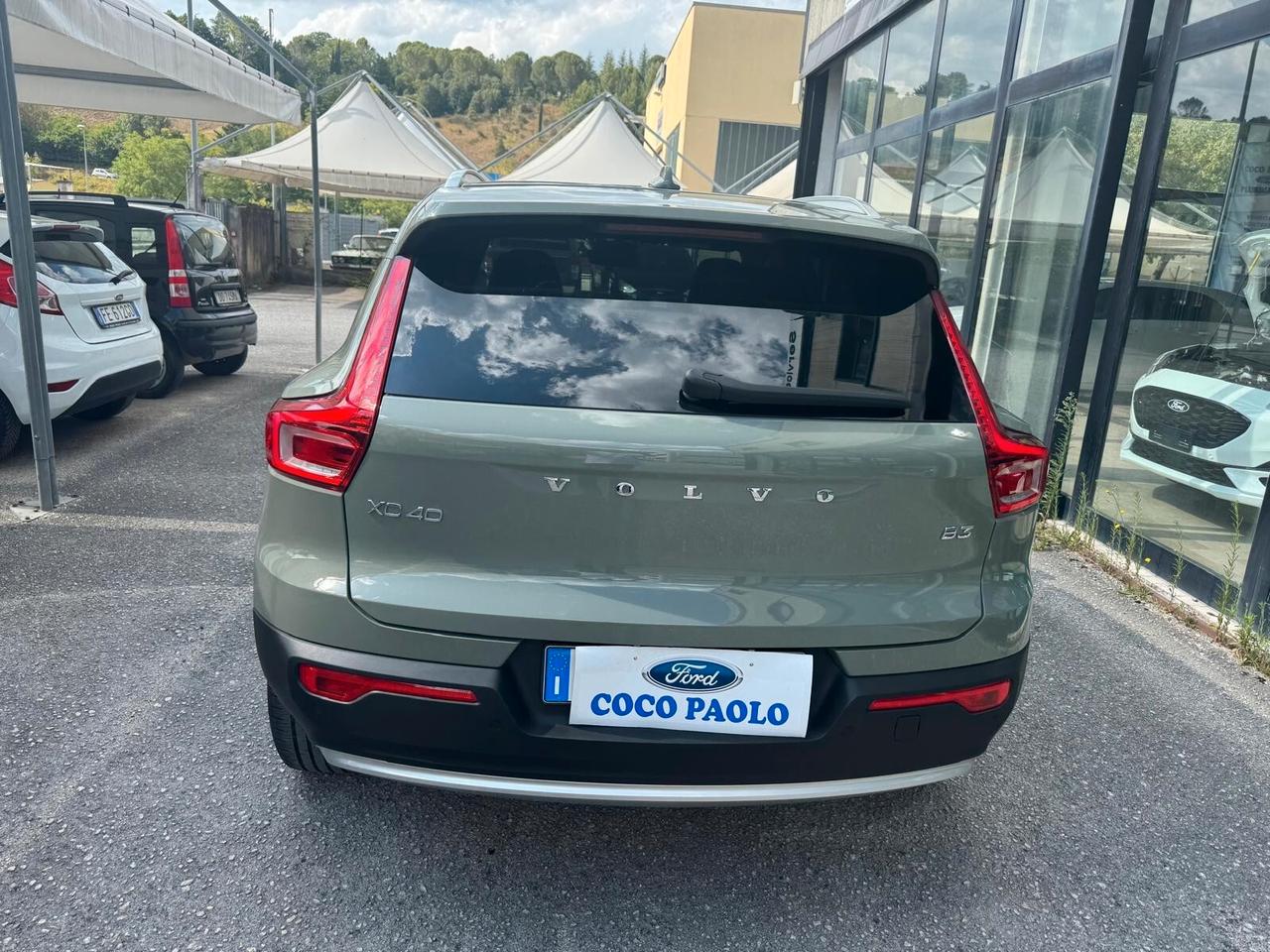 Volvo XC40 B3 automatico Core