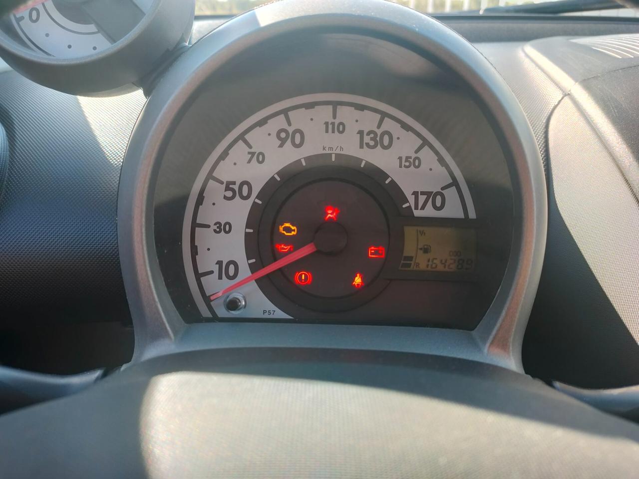 Peugeot 107 1.0 68CV 5p. Plaisir
