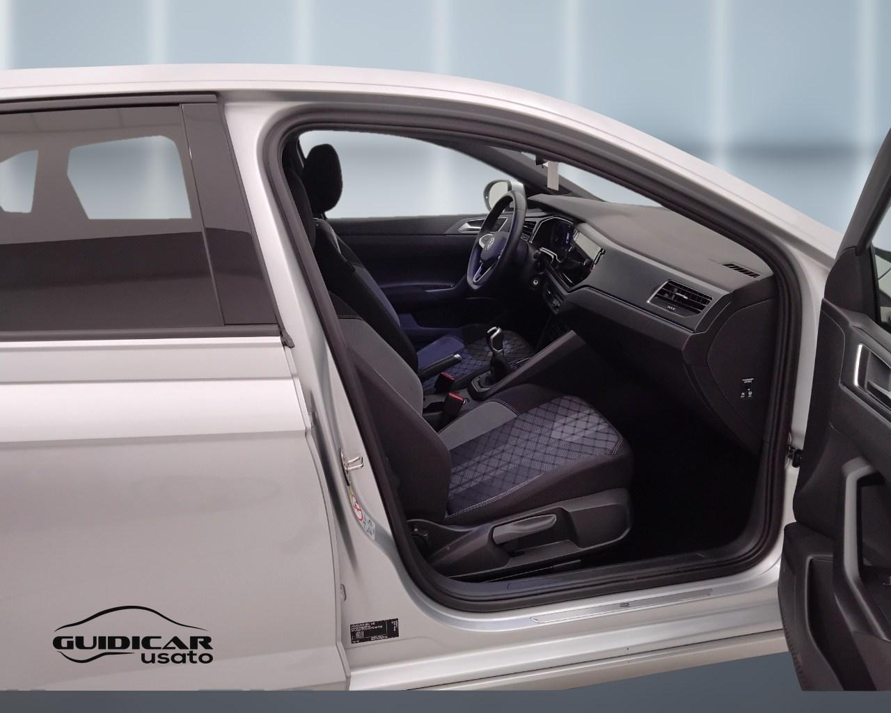 VOLKSWAGEN Taigo - Taigo 1.0 tsi R-Line 115cv