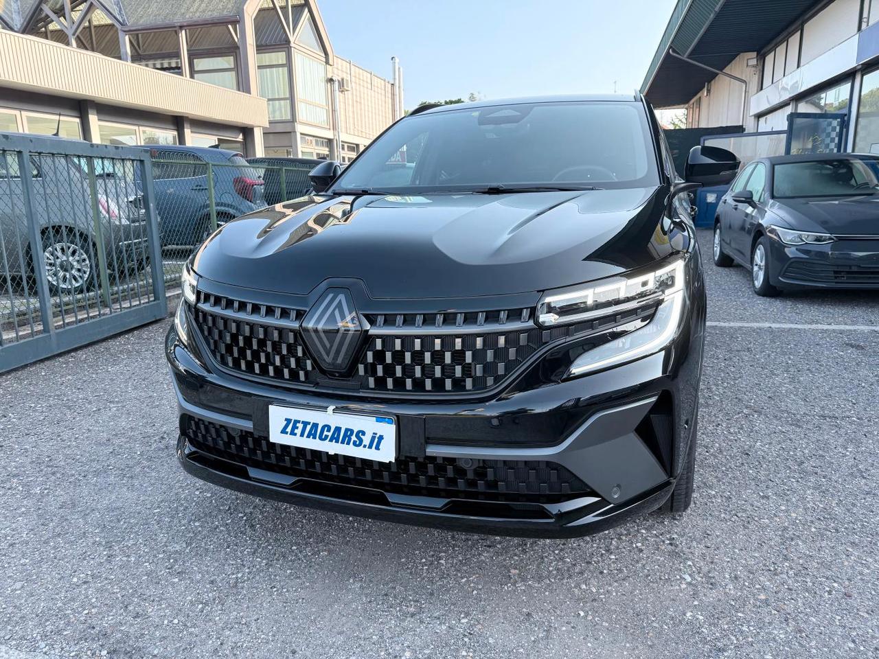 Renault Austral 1.2 E-Tech full hybrid Iconic Esprit Alpine 200cv auto