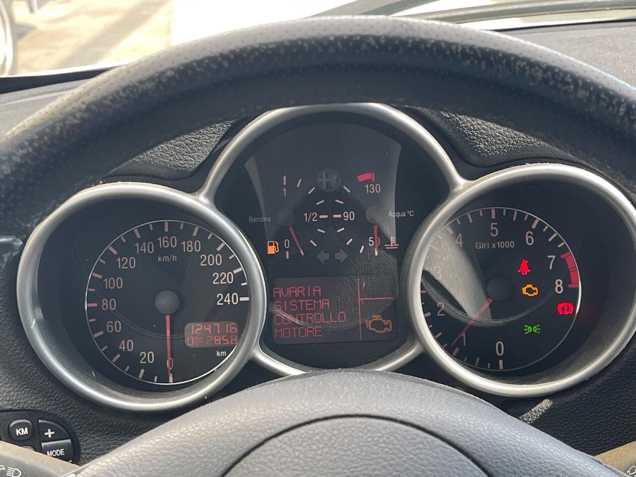Alfa Romeo 147 1.6i benzina T- Spark neopatentati