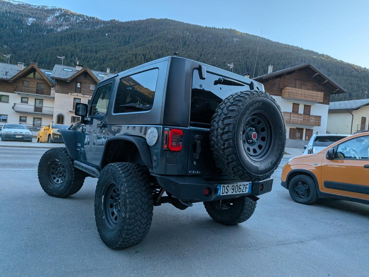 Jeep Wrangler 2.8 CRD Automatica