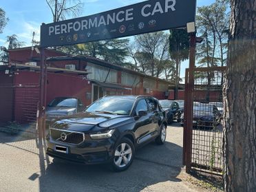 Volvo XC40 D3 AWD Geartronic Momentum kamera *promo*