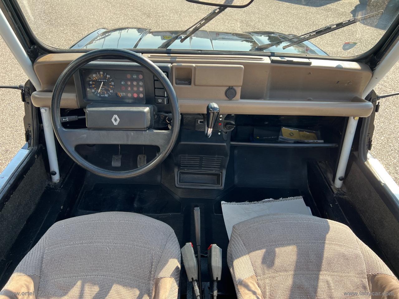 RENAULT 4 950 Frog DA COLLEZIONE