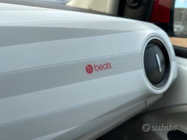 Volkswagen up! 1.0 5p. EVO beats BlueMotion ...