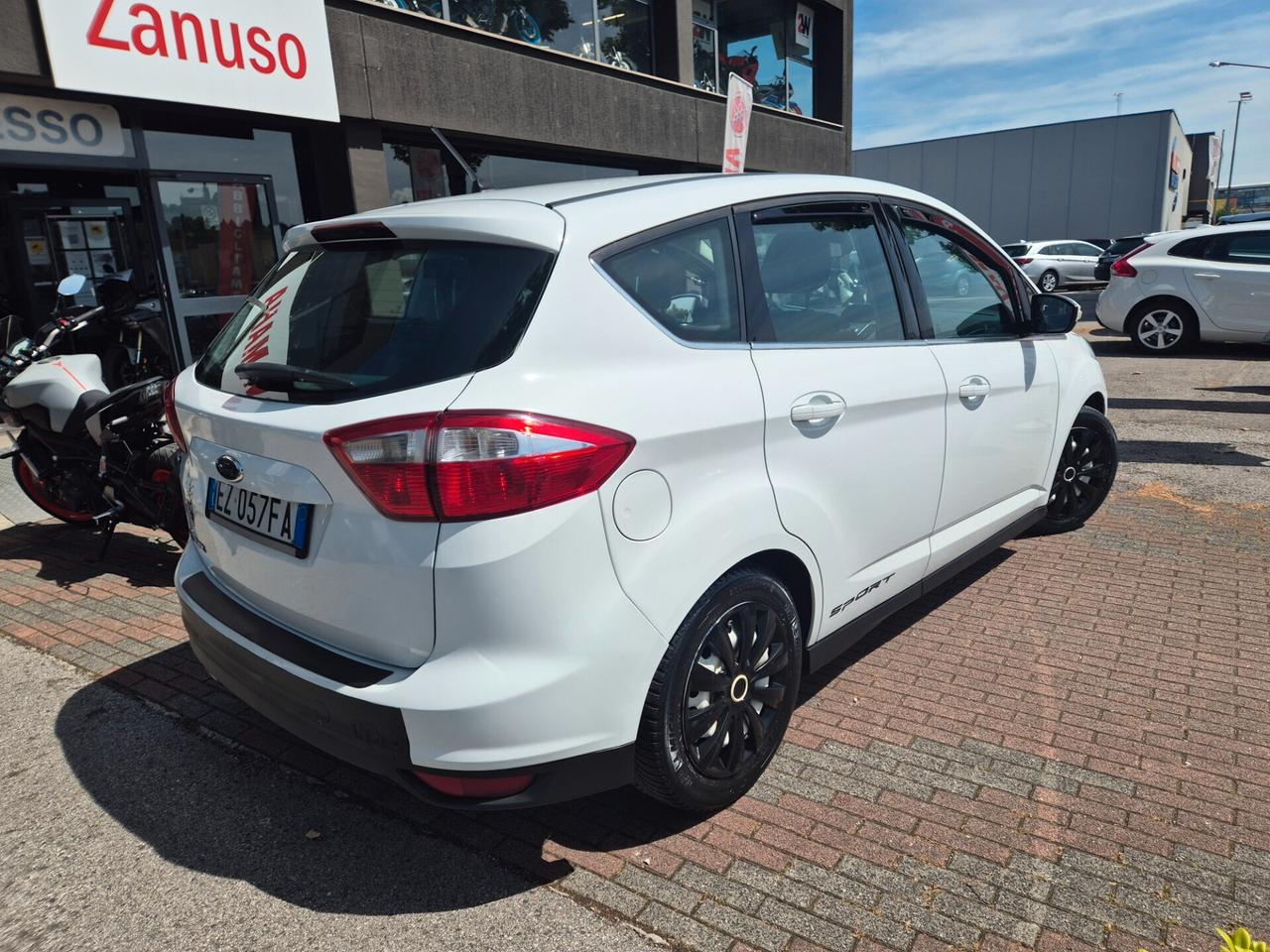 Ford C-Max 1.6 TDCi Titanium E5B--OK Neopat!!!