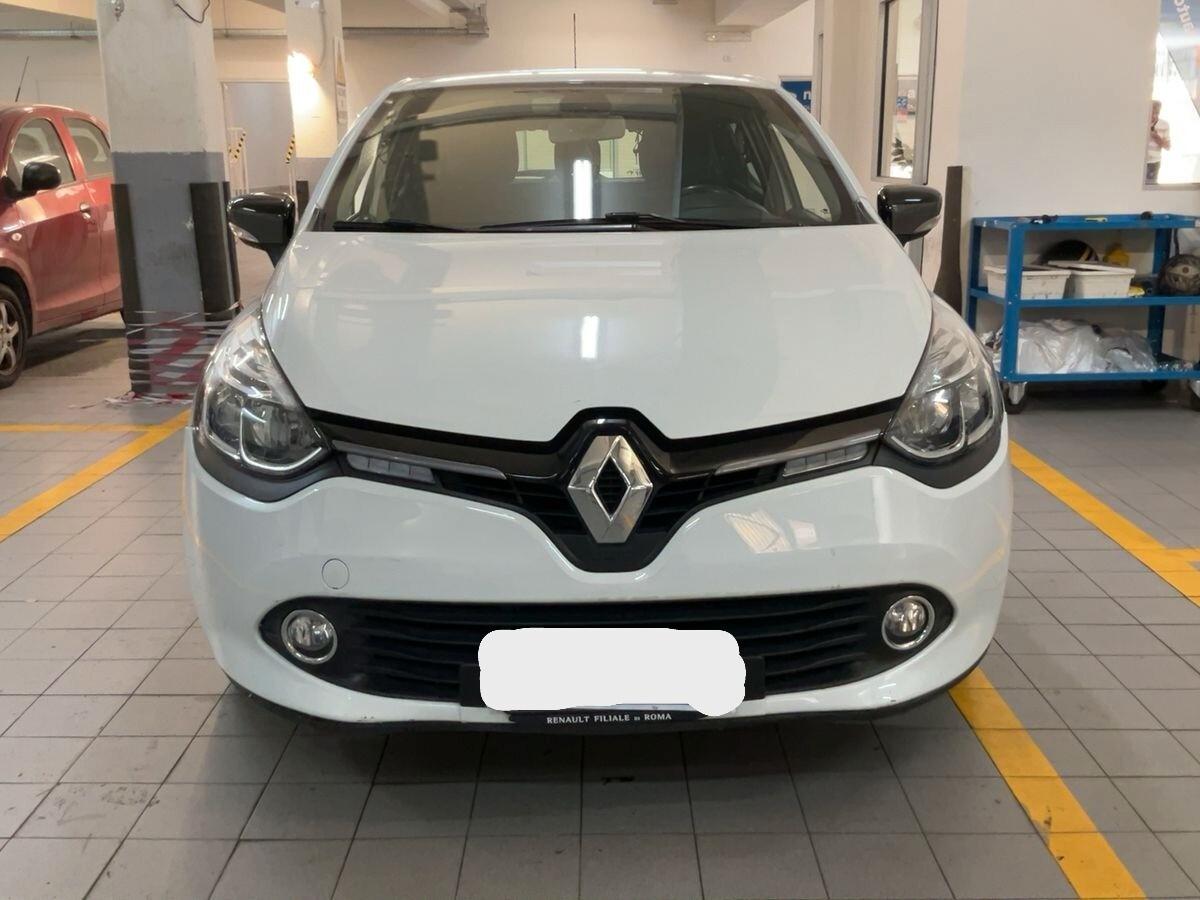 Renault Clio 1.2 75CV 5 porte Costume National