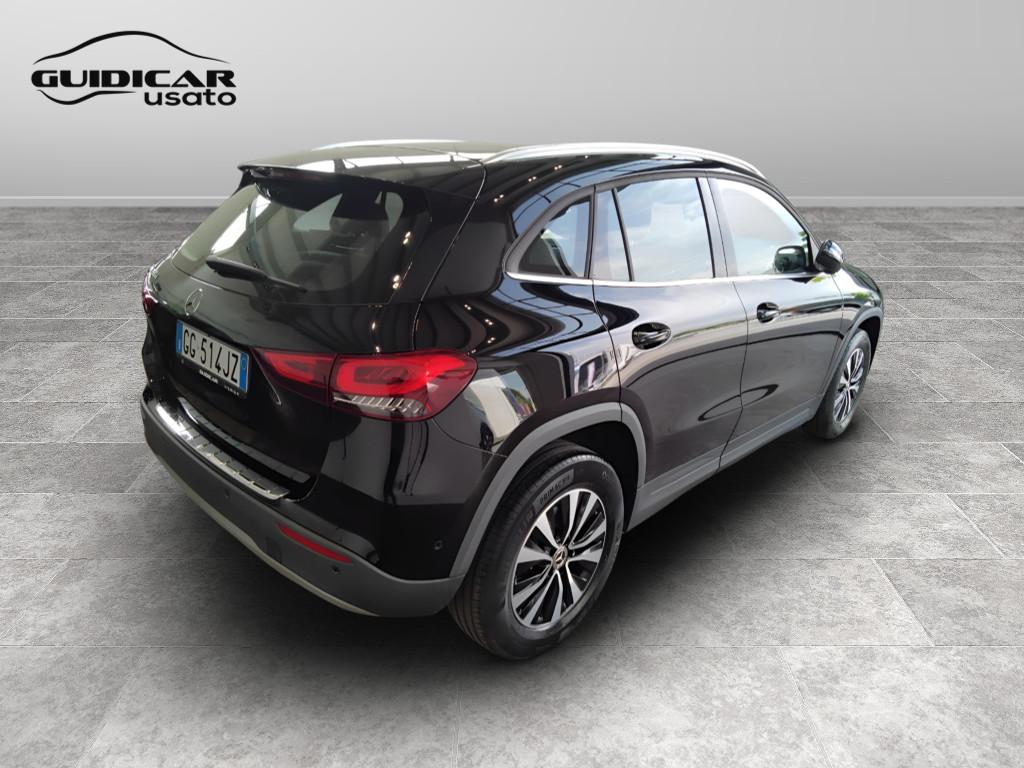 Mercedes-Benz GLA-H247 2020 - GLA 180 d Sport auto