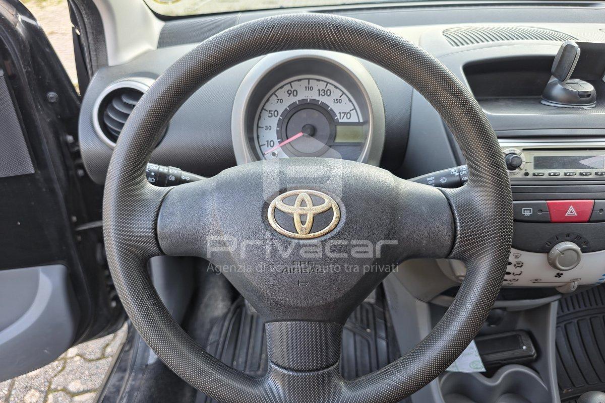 TOYOTA Aygo 1.0 12V VVT-i 5 porte