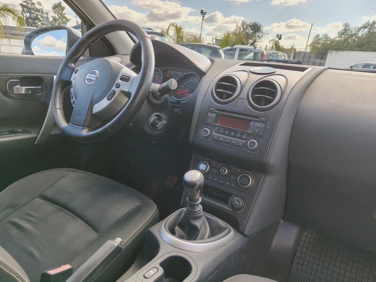 Nissan Qashqai 1.6 dCi DPF Tekna - 2012