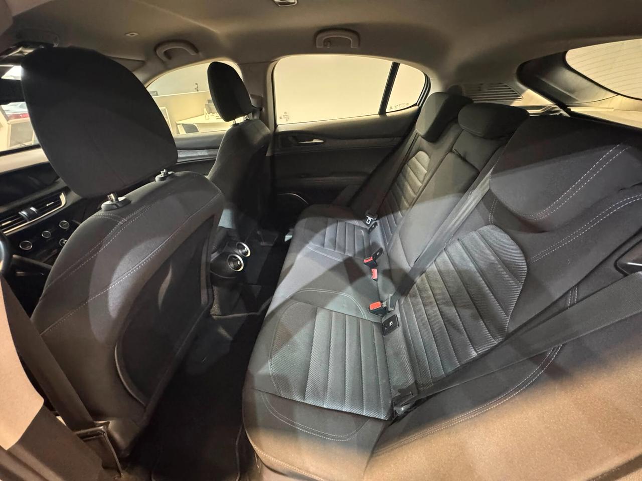 Alfa Romeo Stelvio 2.2 Turbodiesel 190 CV AT8 RWD Business