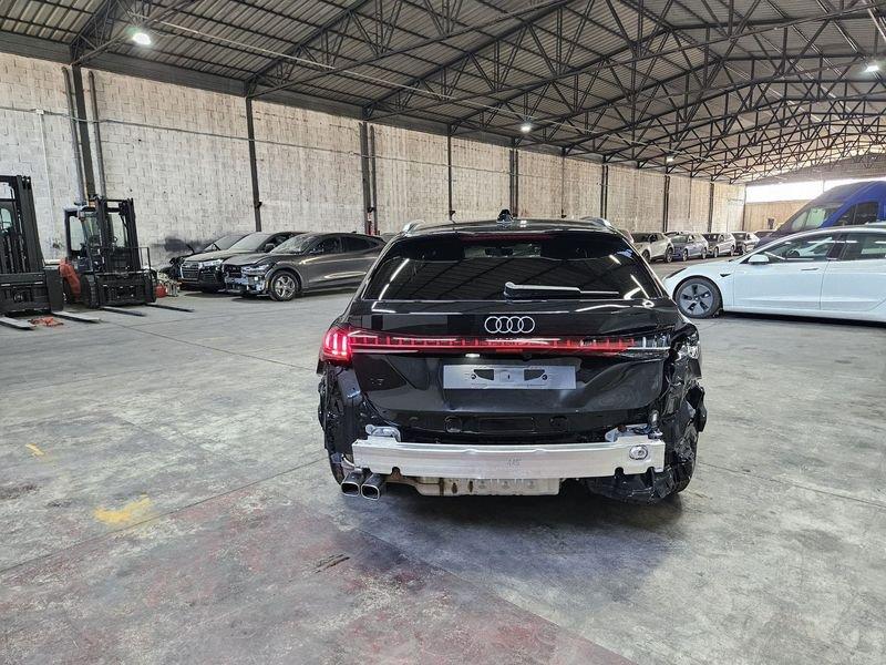 Audi A5 Avant 2.0 TDI mhev+ S-tronic Business - INCIDENTATA